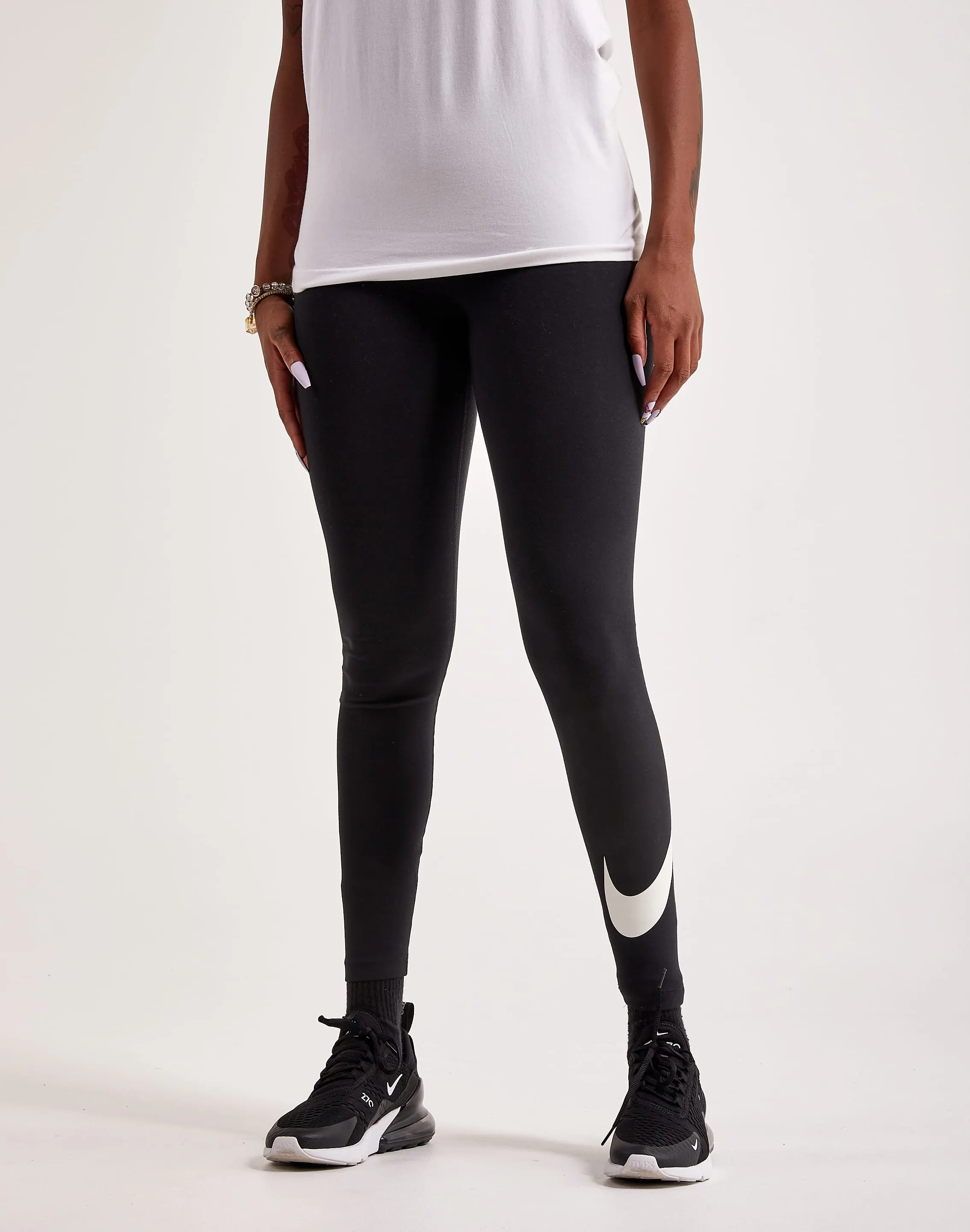 Nike Classics Essential Swoosh Leggings Business casual wear Affordable fashion
