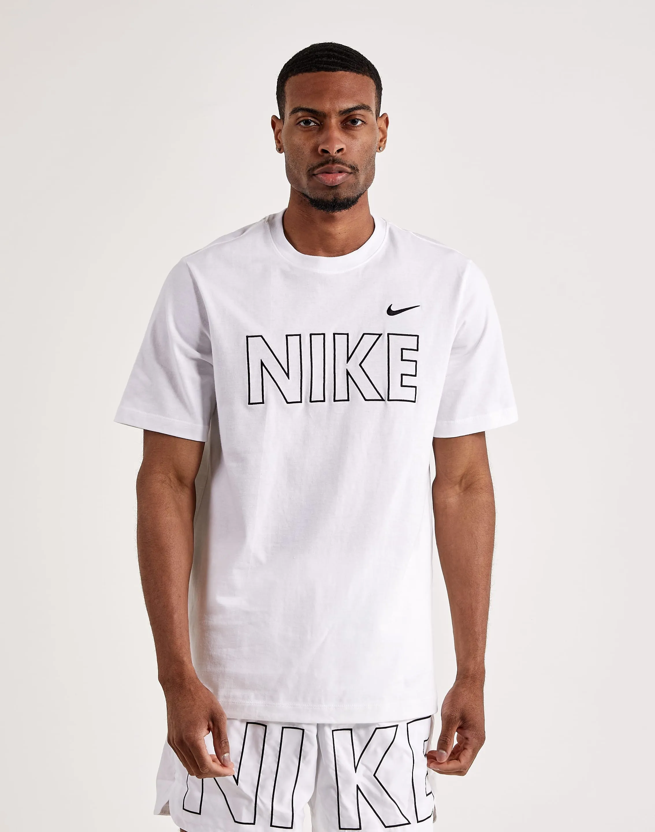 Fashion museums Nike Sportswear Tee Clothing assortments
