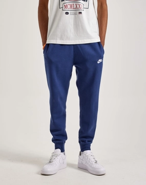 Nike Club Fleece Joggers Clothing and accessories Outerwear options