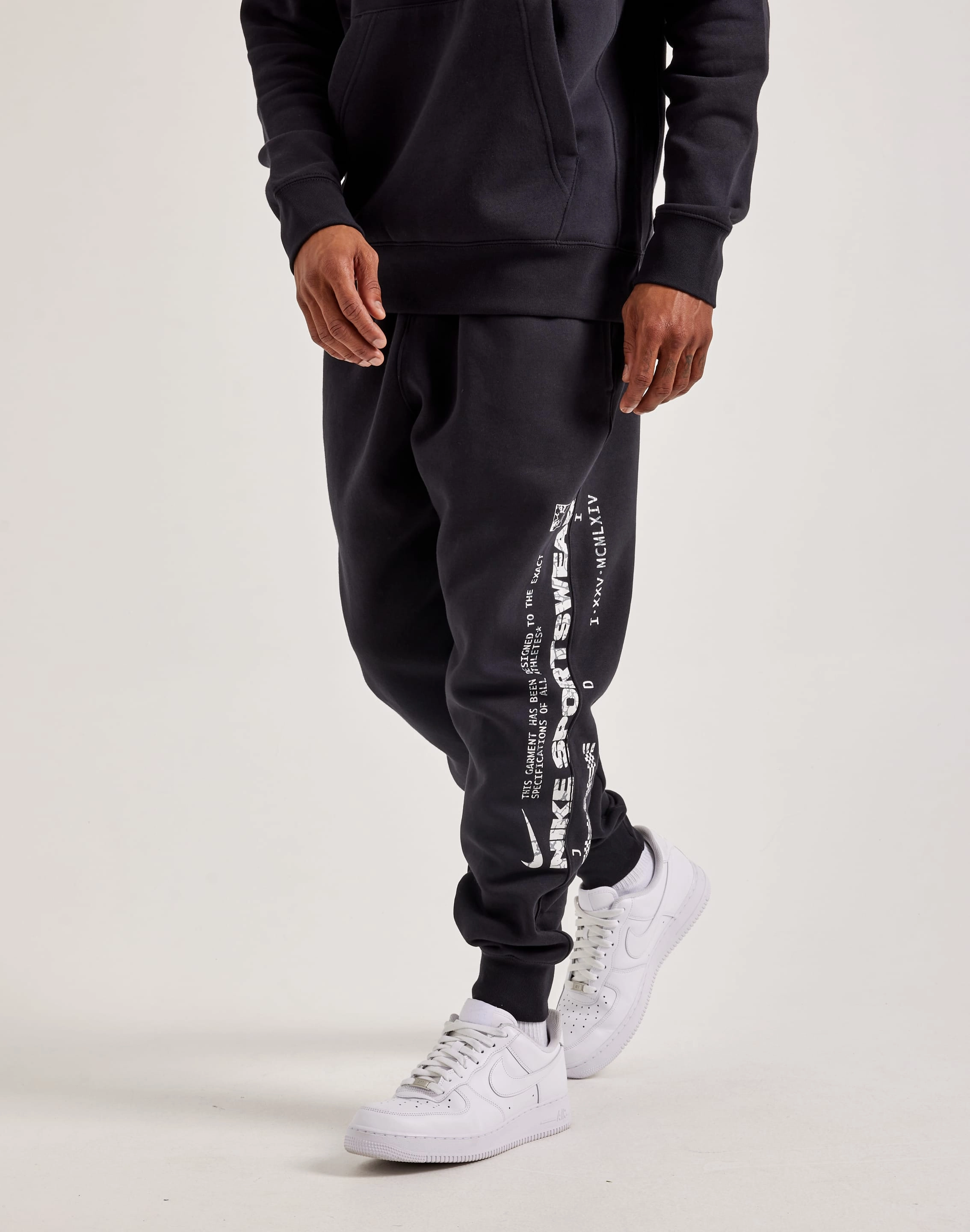 Nike Club JDI Joggers Embroidered fashion
