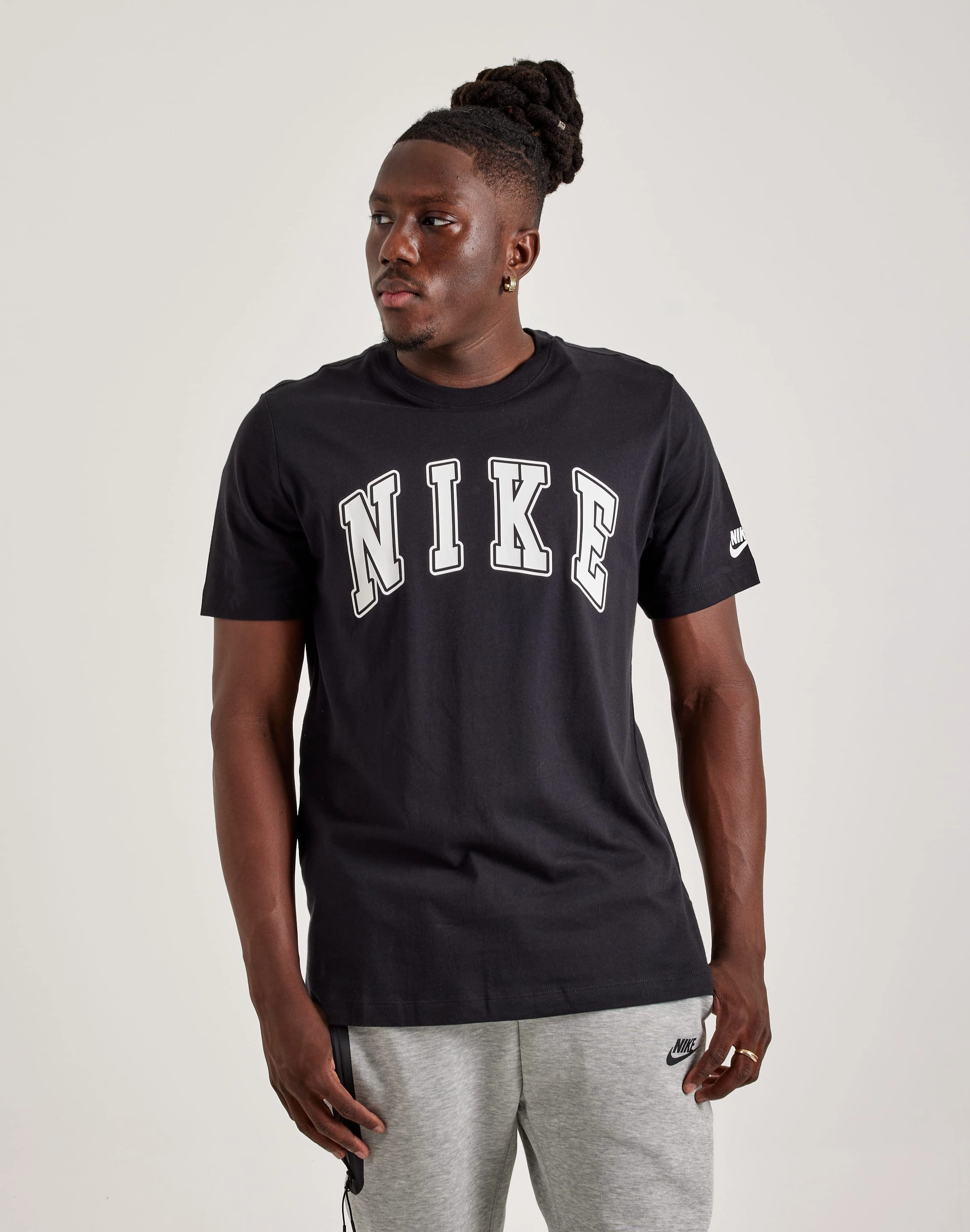 Nike Club Tee Fashion forecasting Lace - detailed fashion