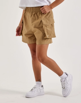 Nike Essential Woven High-Waisted Cargo Shorts Preppy style items Sustainable fashion practices