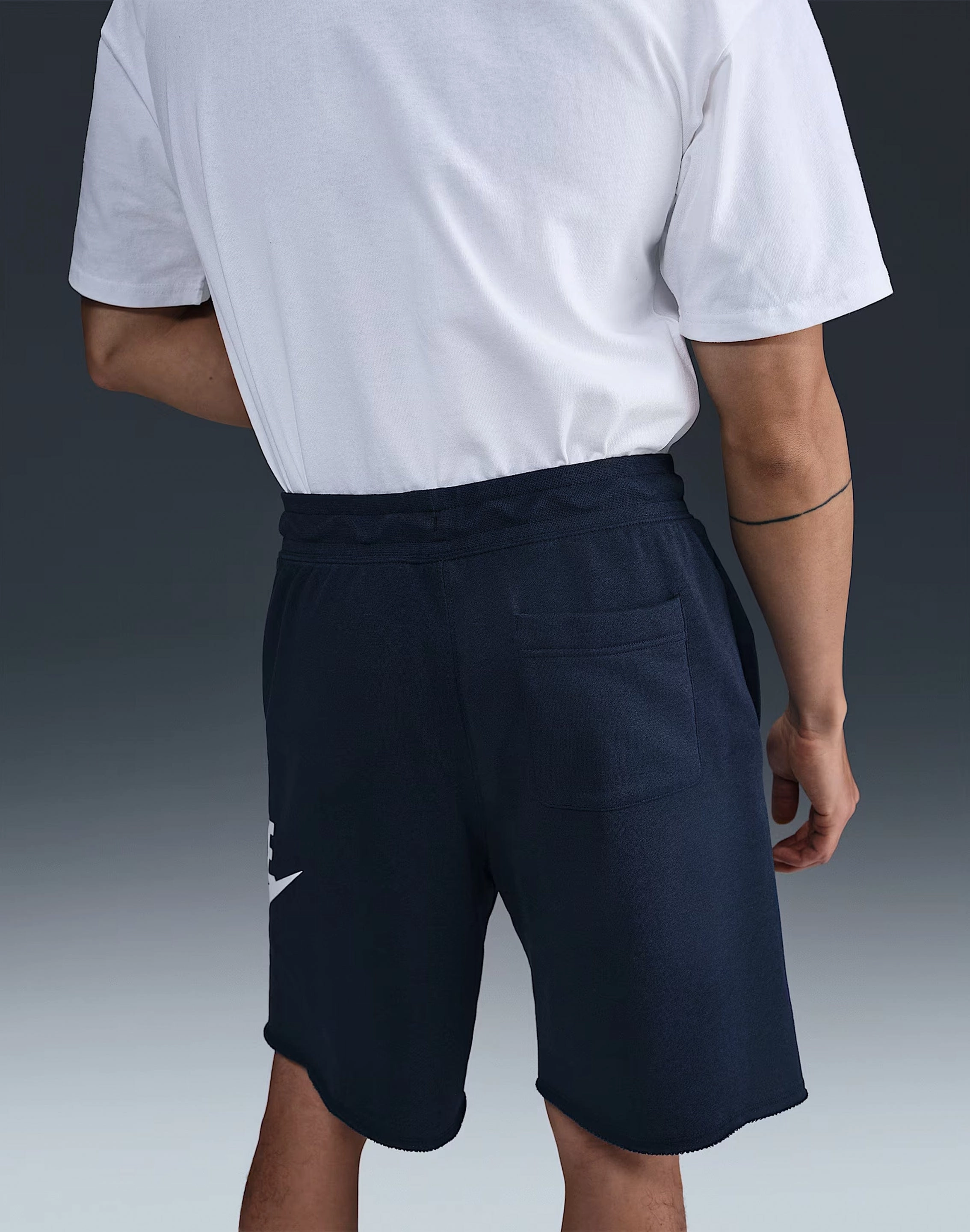 Nike French Terry Alumni Shorts Outerwear options