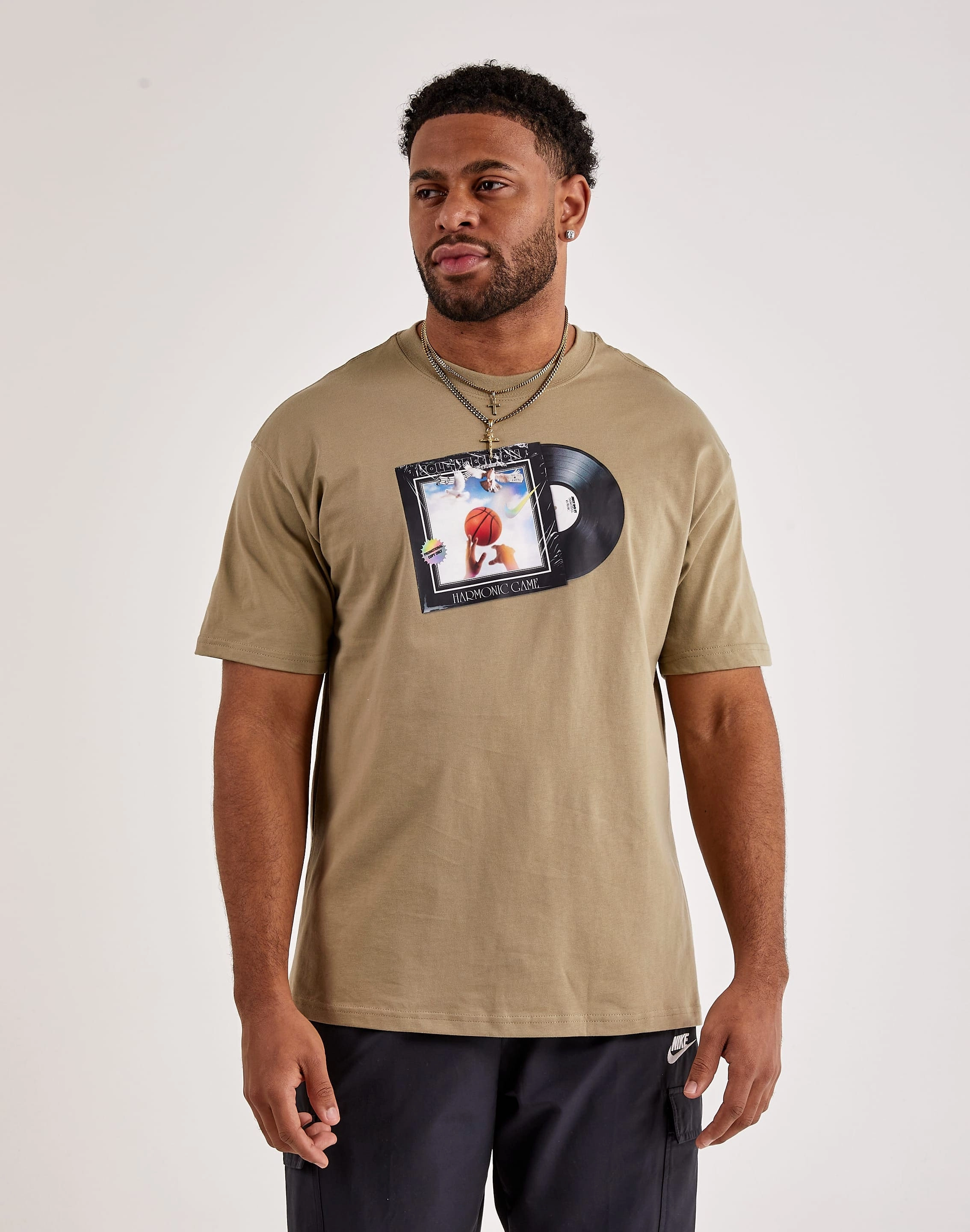 Nike Max90 Basketball Tee Outerwear options Budget - friendly fashion