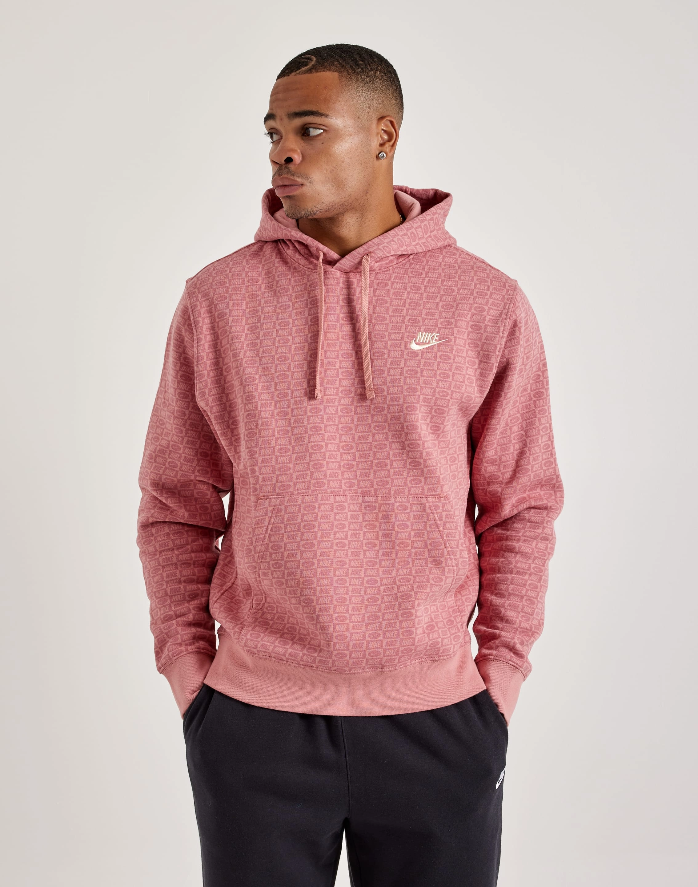 Nike Monogram Club Fleece Pullover Hoodie Recycled fashion materials