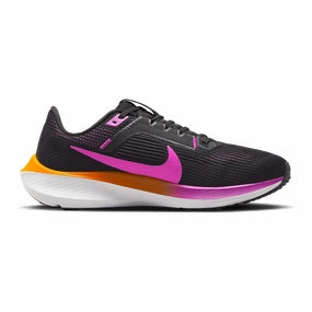 Nike Pegasus 40 Polished Sought-after