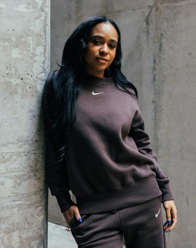 Nike Phoenix Fleece Oversized Crewneck Sweatshirt Recycled fashion materials Fashion lookbook