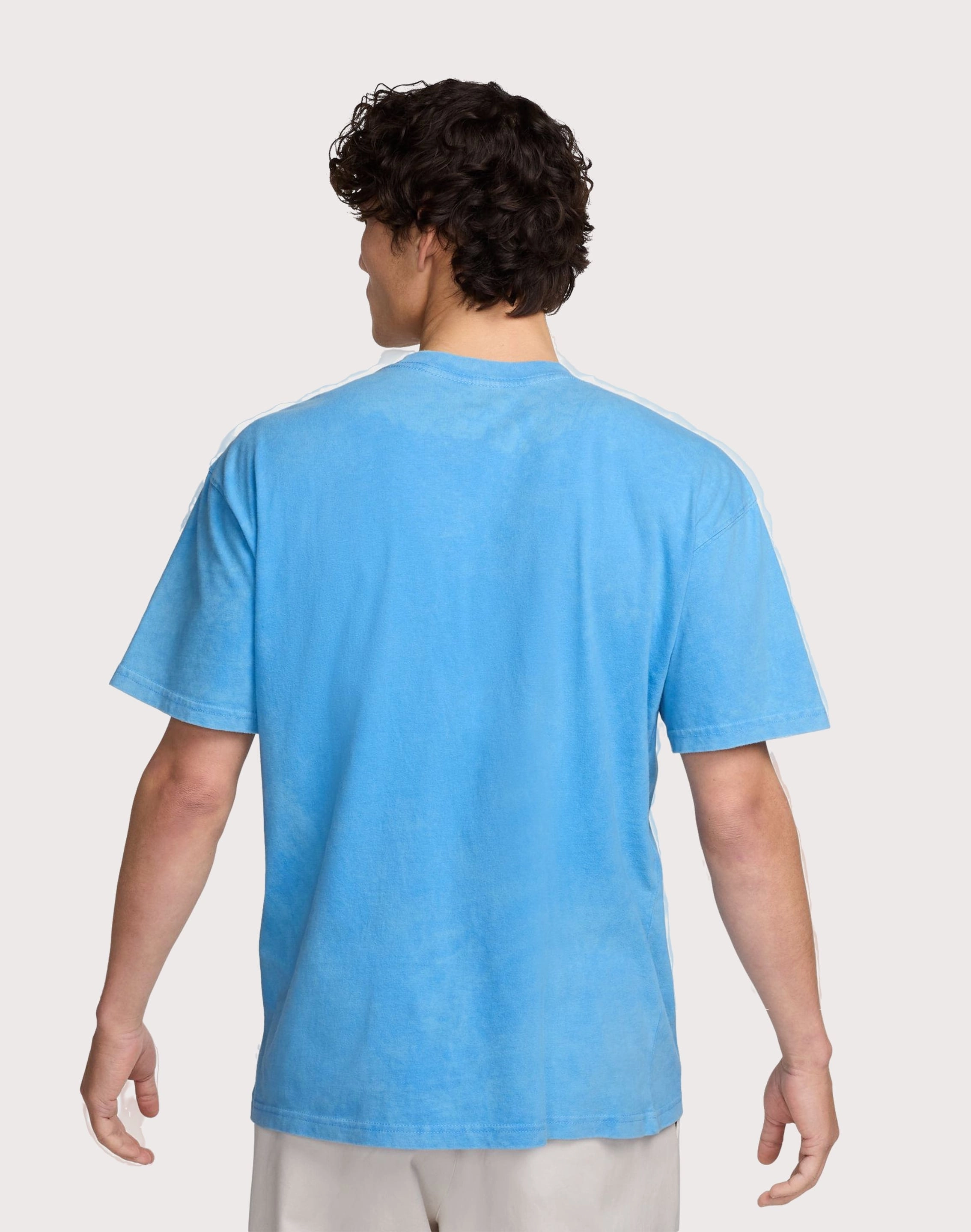 Nike Sportswear Max90 Tee Fashion forecasting