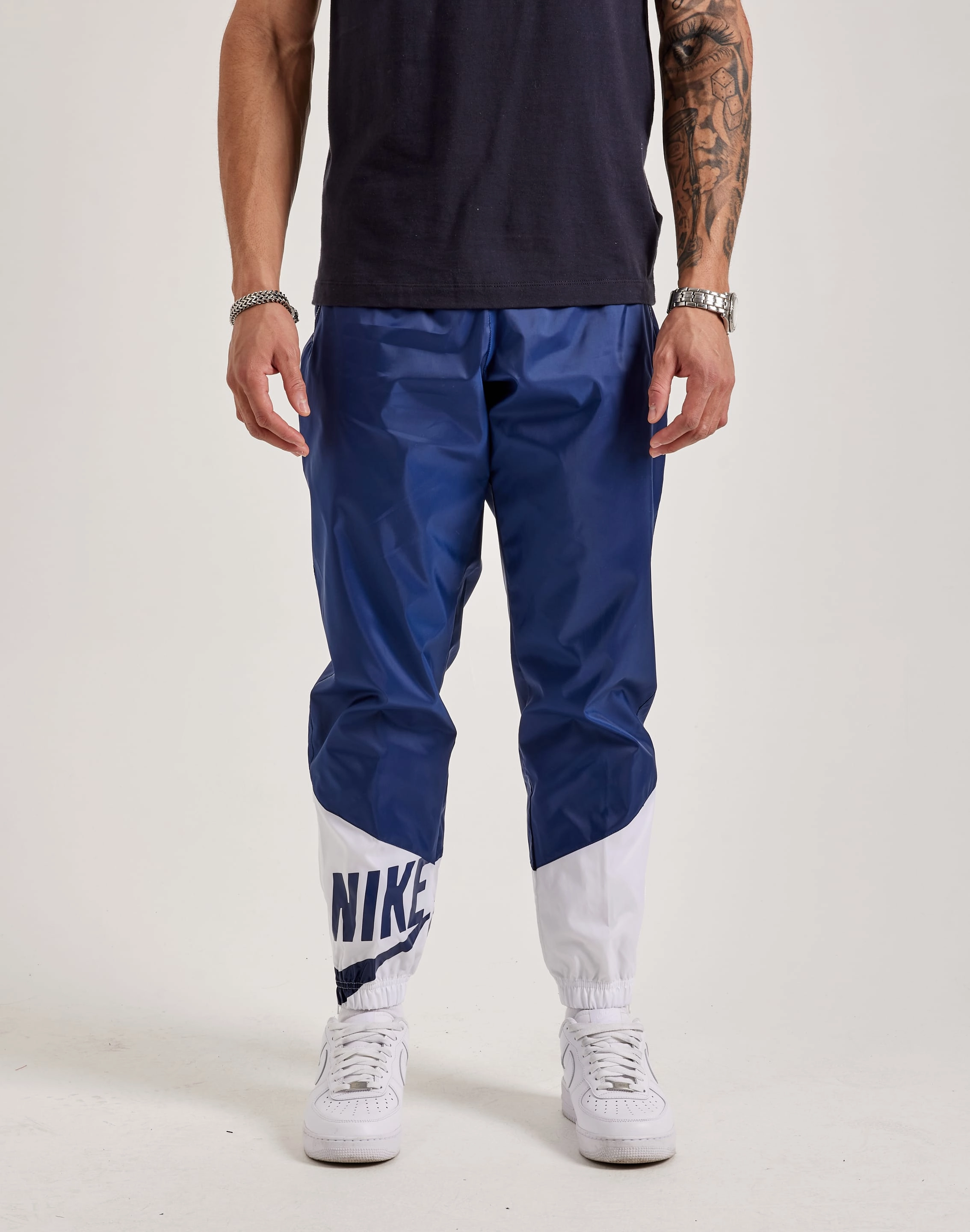 Nike Sportswear Woven Graphic Pants Comfortable apparel
