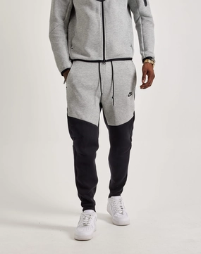 Nike Tech Fleece Joggers Fashion rental Comfortable apparel