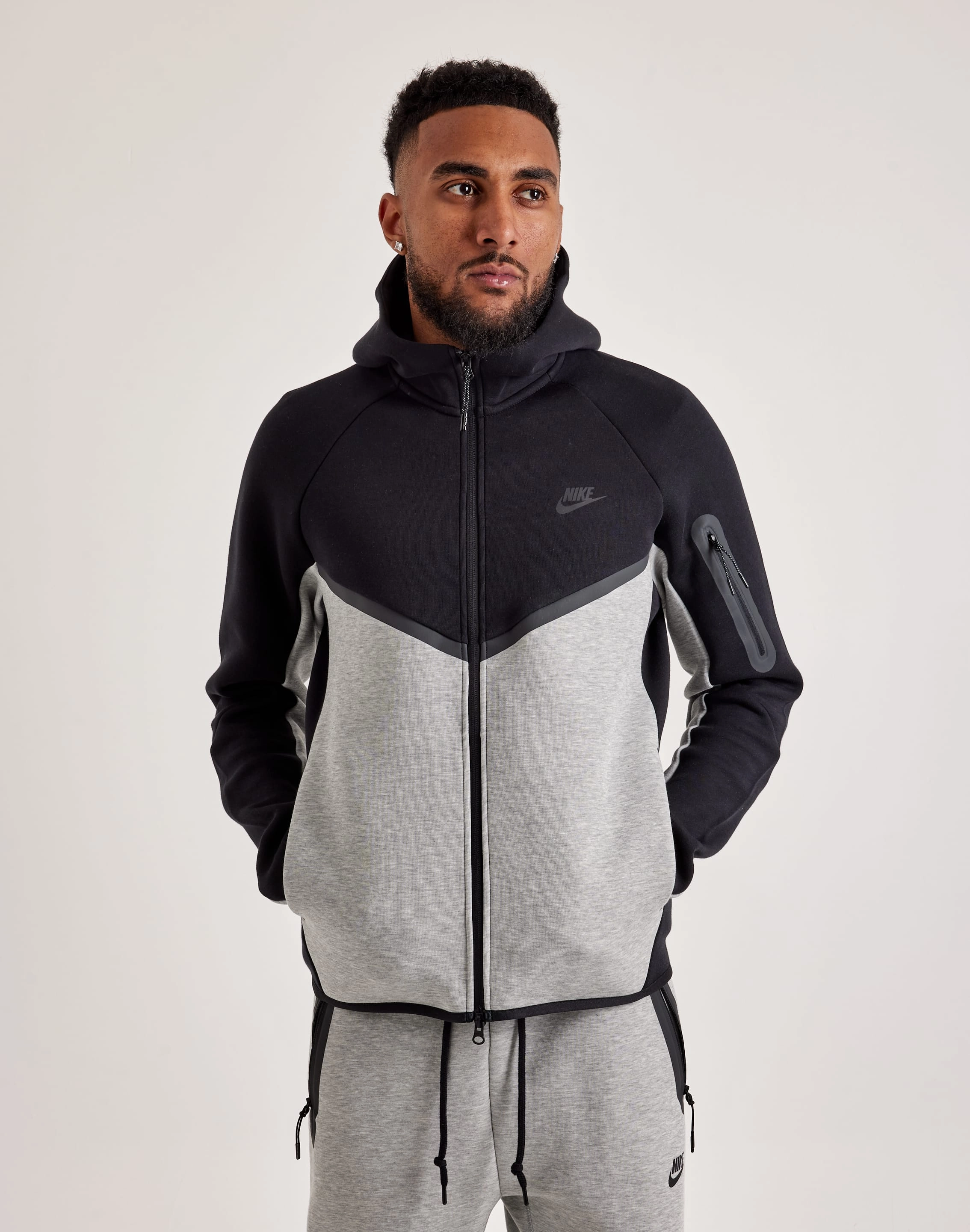 Workwear options Nike Tech Fleece Windrunner Full-Zip Hoodie Fashion forecasting