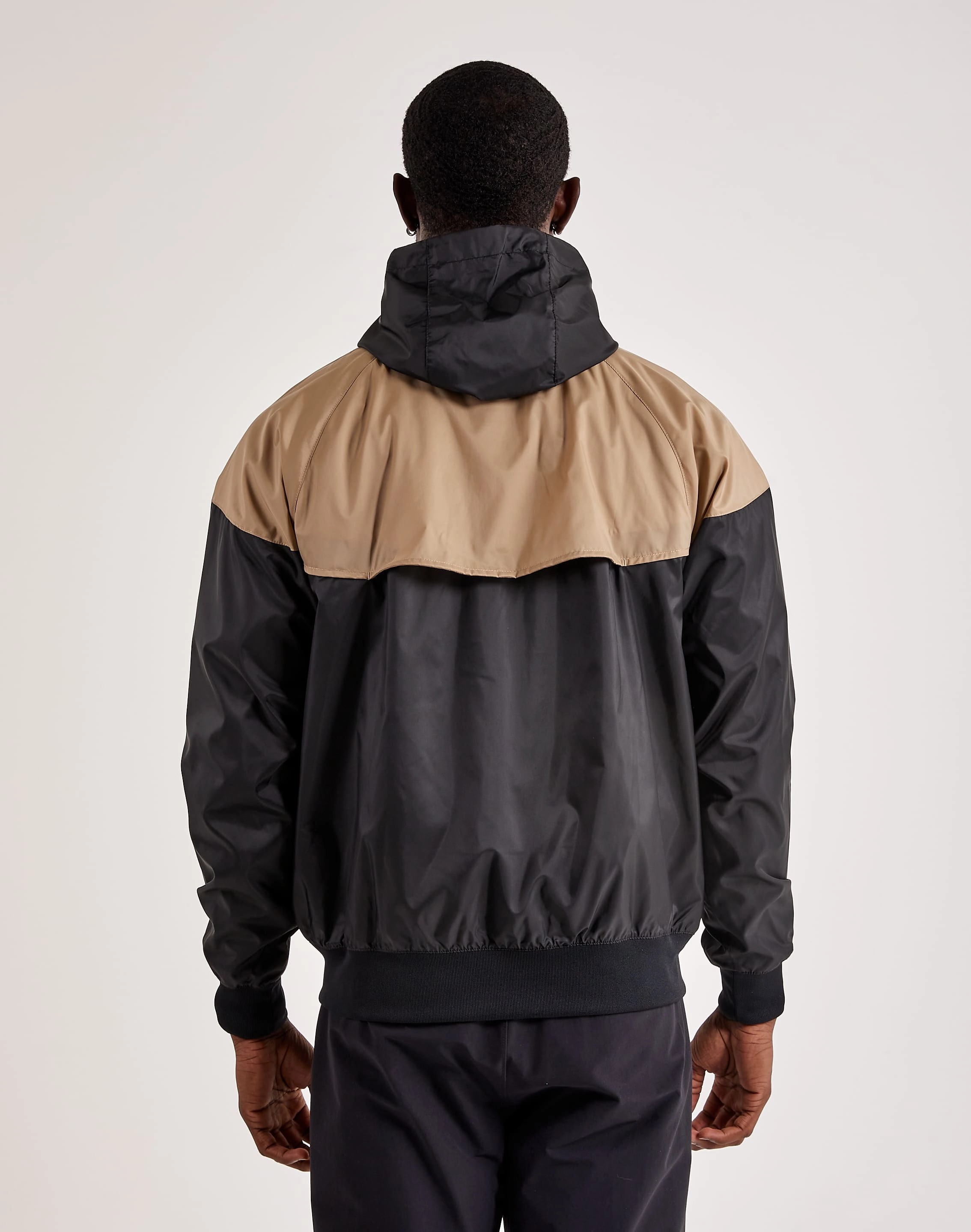 Nike Windrunner Hooded Jacket Outerwear options