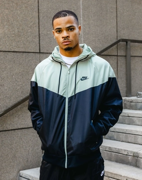 Nike Windrunner Hooded Jacket Workwear options Classic fashion pieces