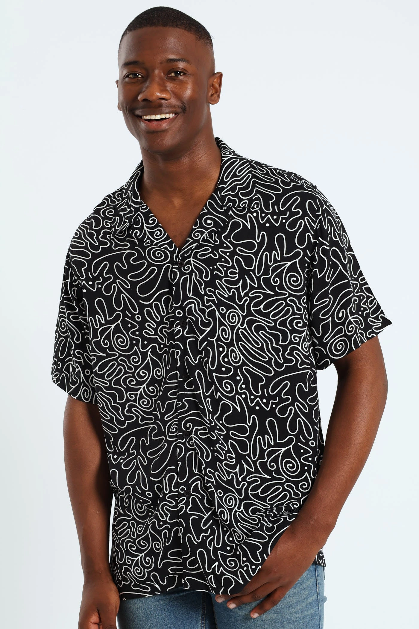 Nu Tribe Shirt - Black Sustainable fashion practices Fashion exhibitions