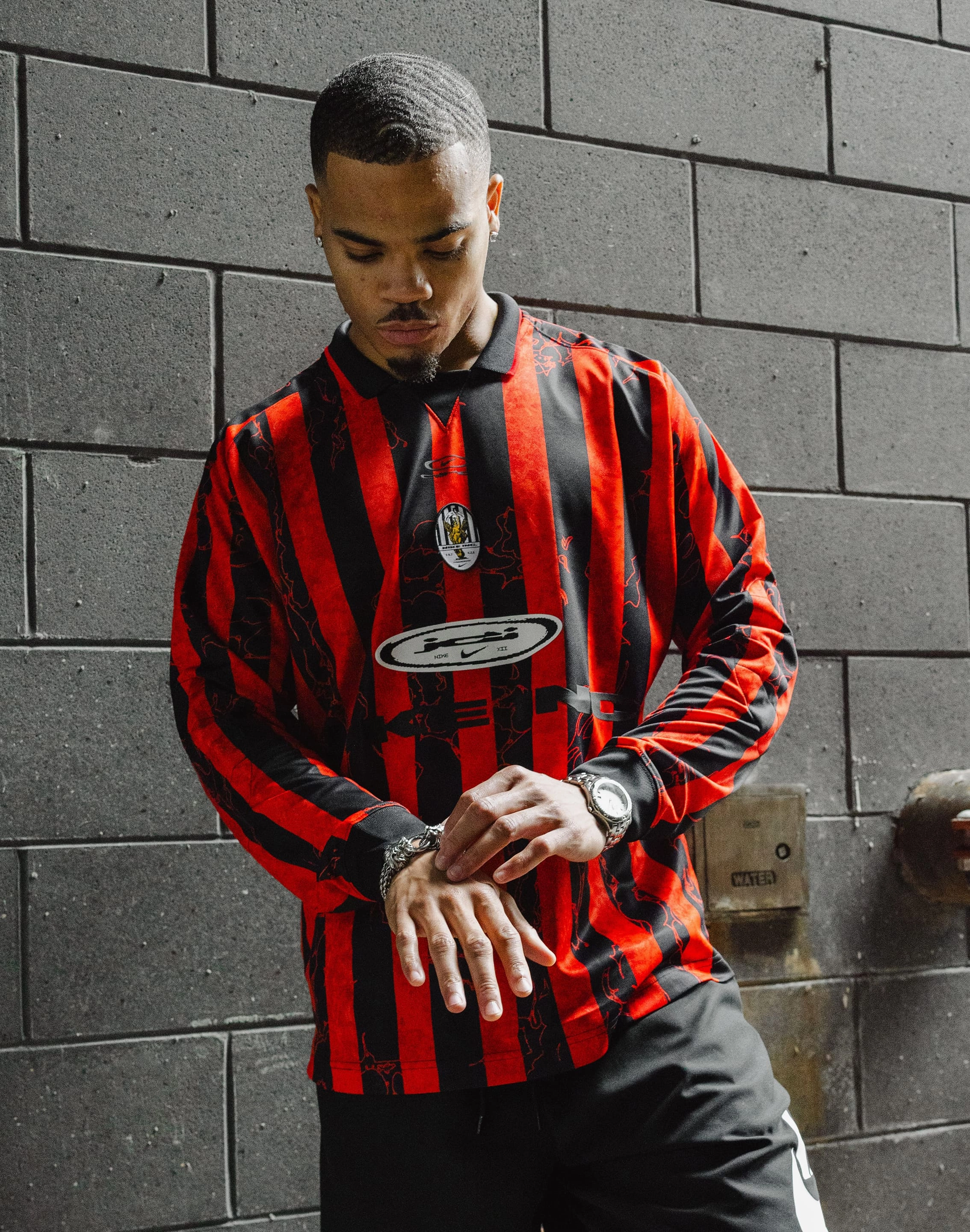 Nike Air Long-Sleeve Jersey Fashion collections Preppy style items