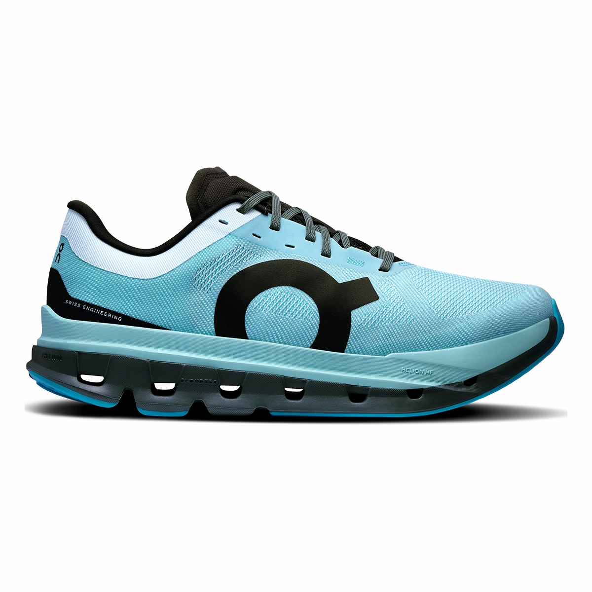 ON Cloudflow V5 Avant-garde Committed