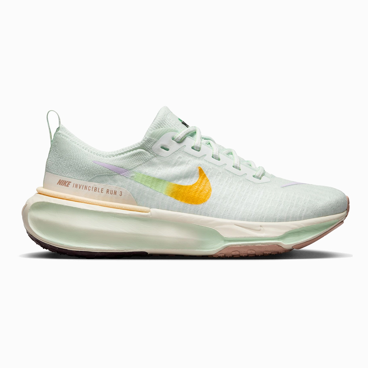 Coveted Nike ZoomX Invicible Run FK3 Heritage