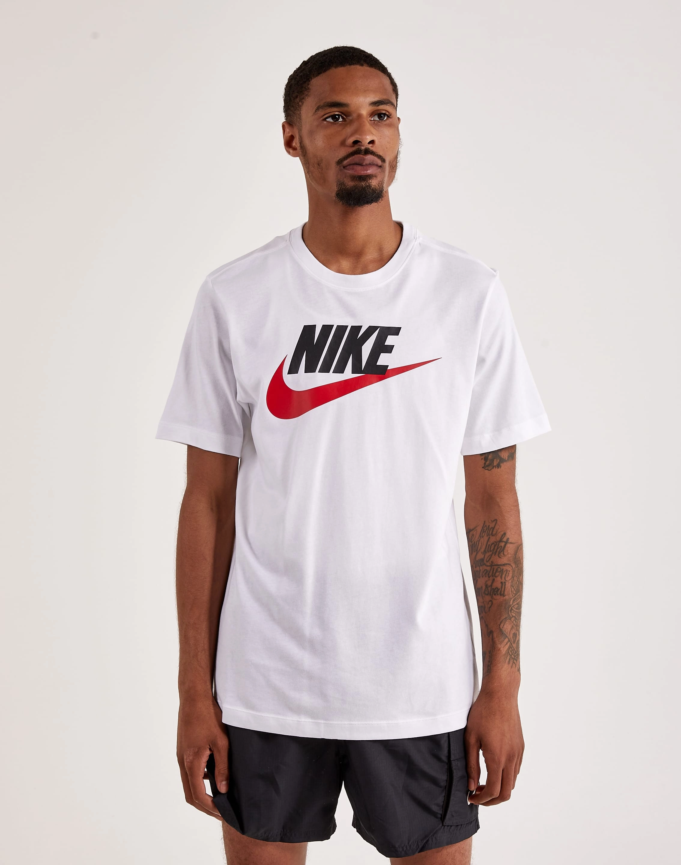 Nike Icon Futura Tee Fashion on sale Wool - sourced fashion