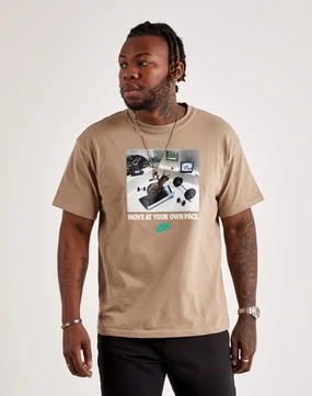 Quality apparel Nike Snail Tee Workwear options