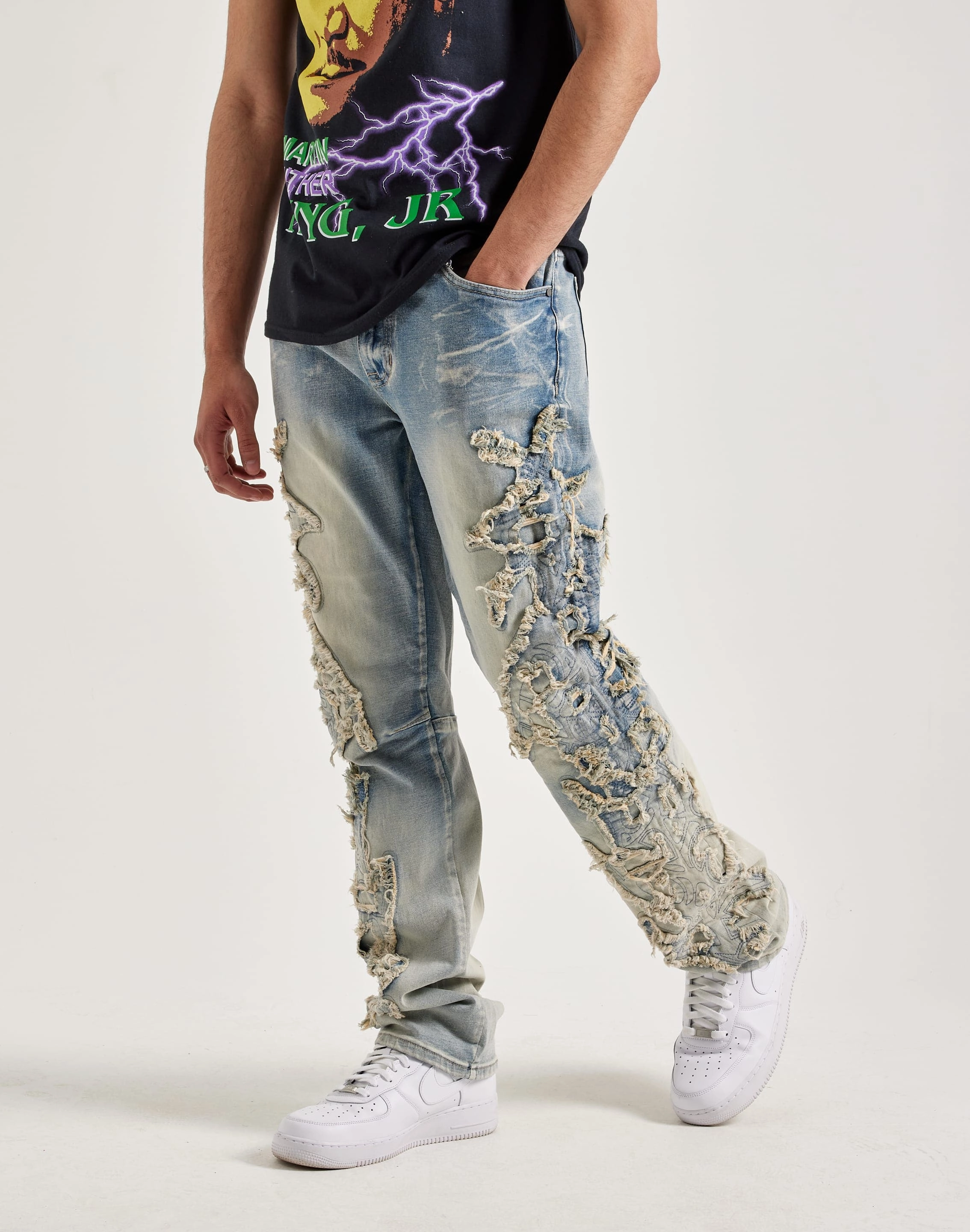 Outerwear options Smoke Rise Frayed Applique Stacked Flare Jeans Fashion trends by region