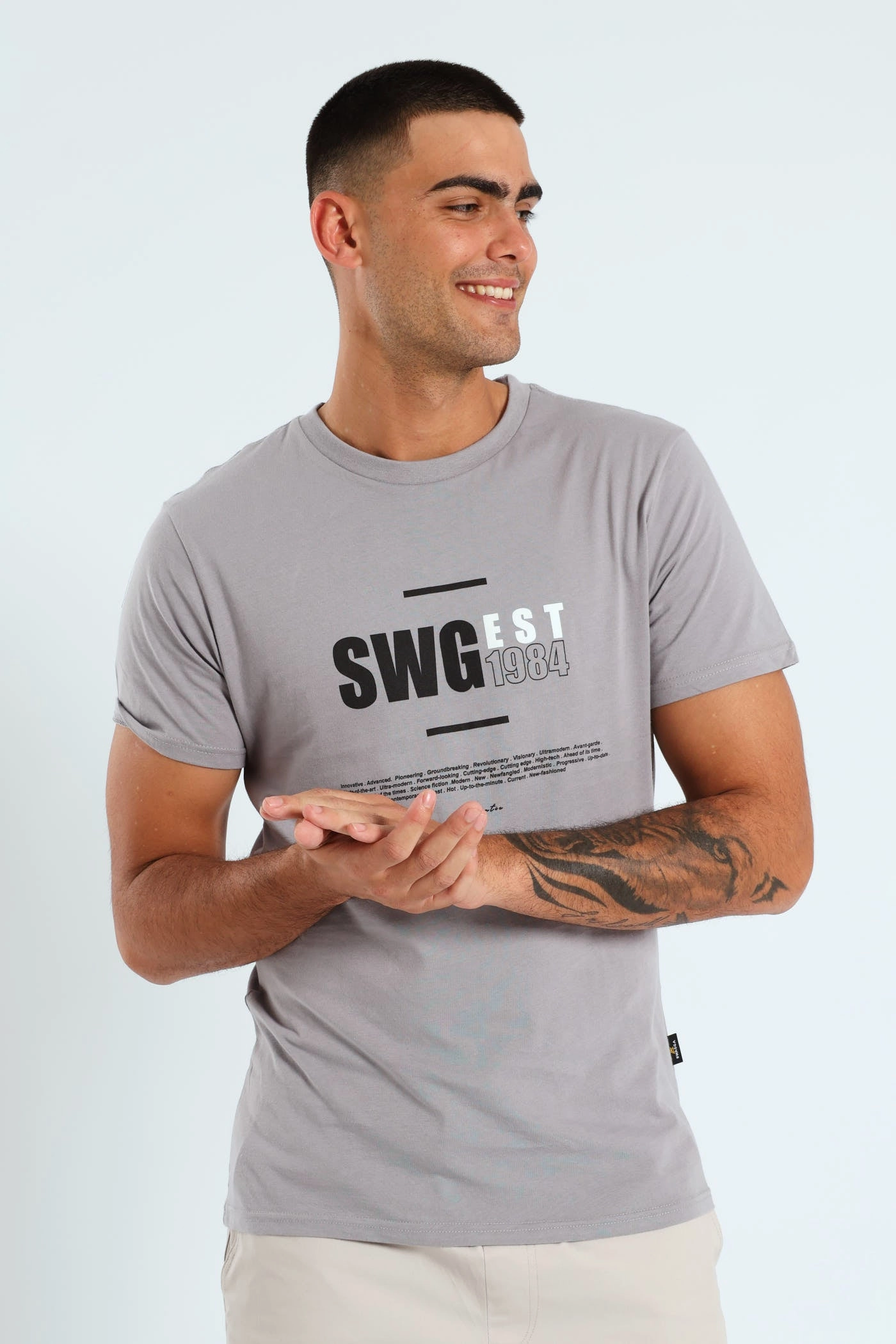Short Sleeve Basic Print T-Shirt - Light Grey
