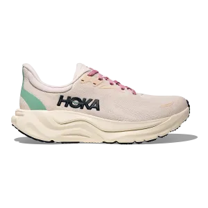 Sleek Hoka Arahi 8 Crucial