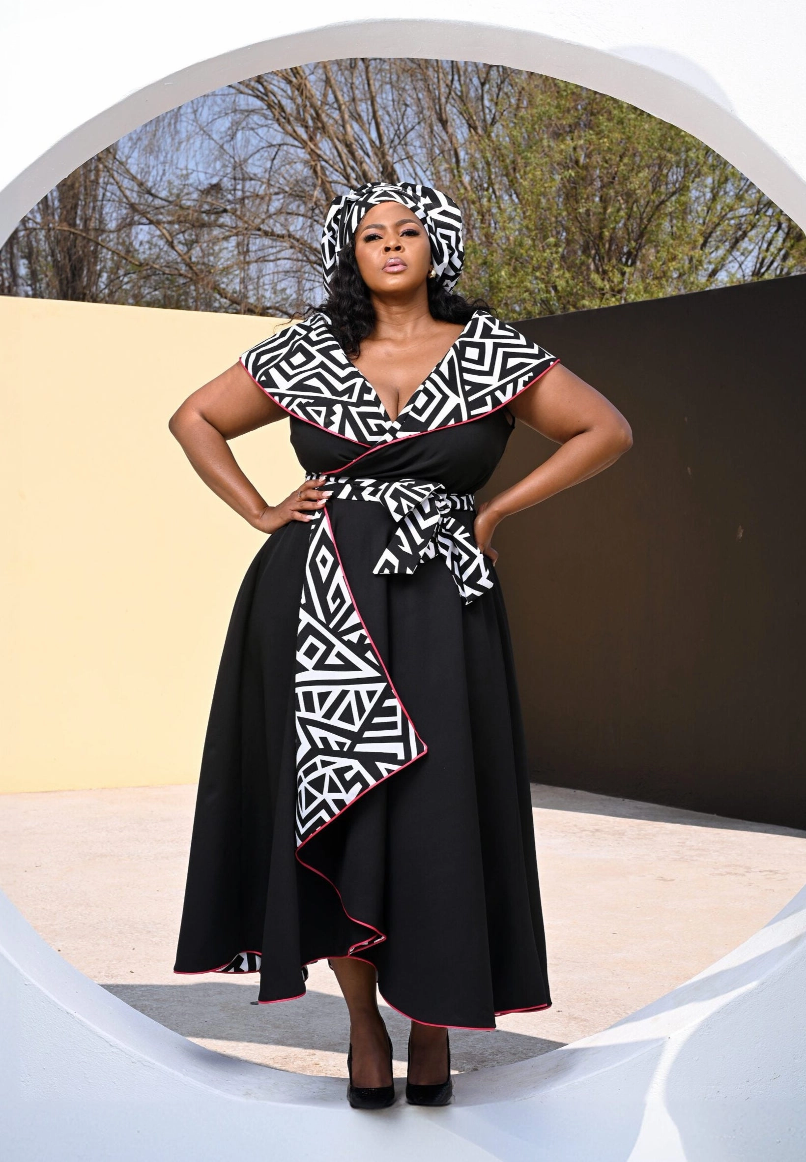 Smakuhle Reversible Dress - Black Lingerie and intimates Vintage - inspired fashion