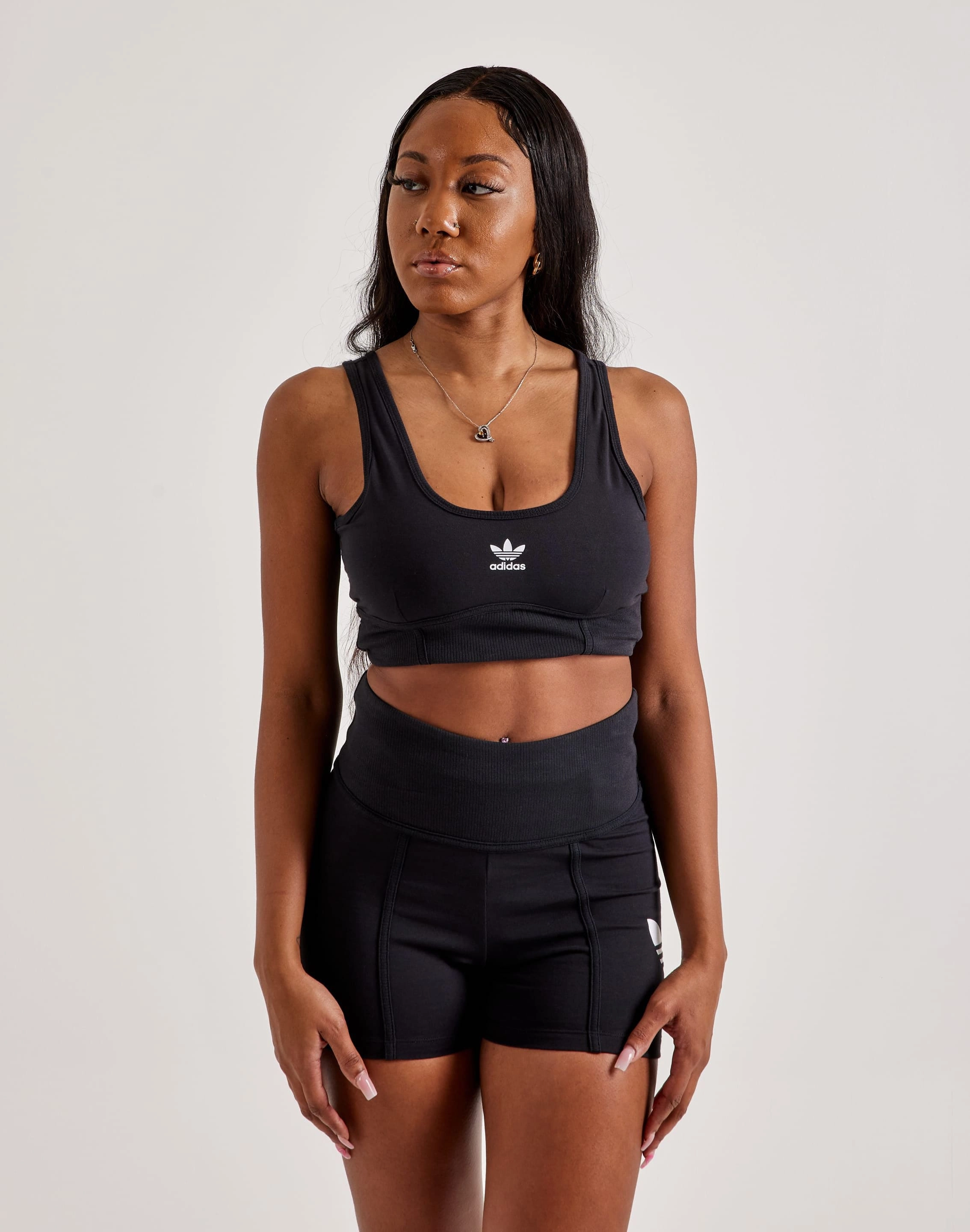 Trendy gear Adidas Adicolor Trefoil Bra Fashion storage (wardrobes, hangers, etc.)
