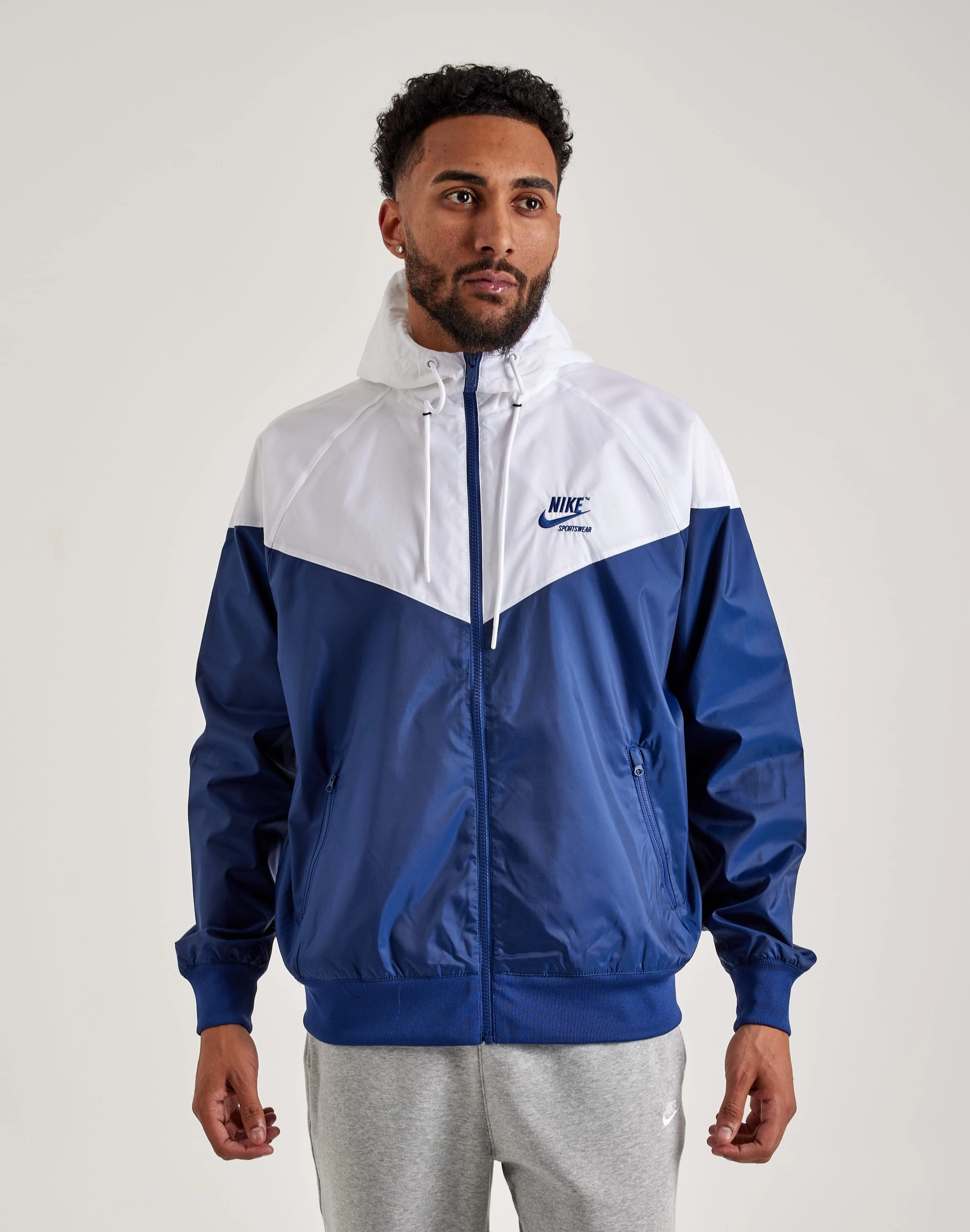 Nike  Windrunner Woven Linen Jacket New fashion arrivals Trendy gear