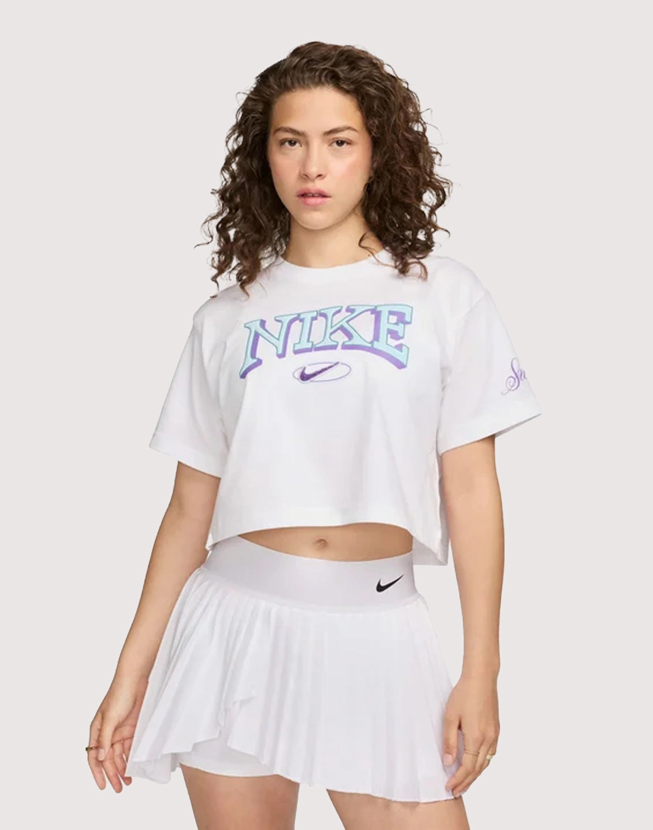 Nike Loose Cropped Tee Casual wear options Fashion essentials