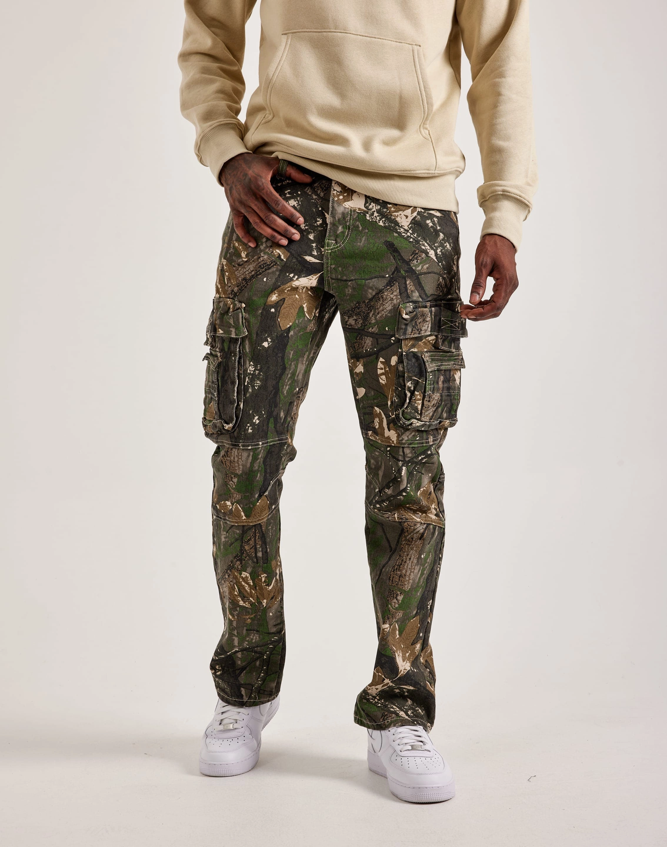 Smoke Rise Cargo Pants Patterned fashion (floral, stripes, etc.) Fashion must - haves