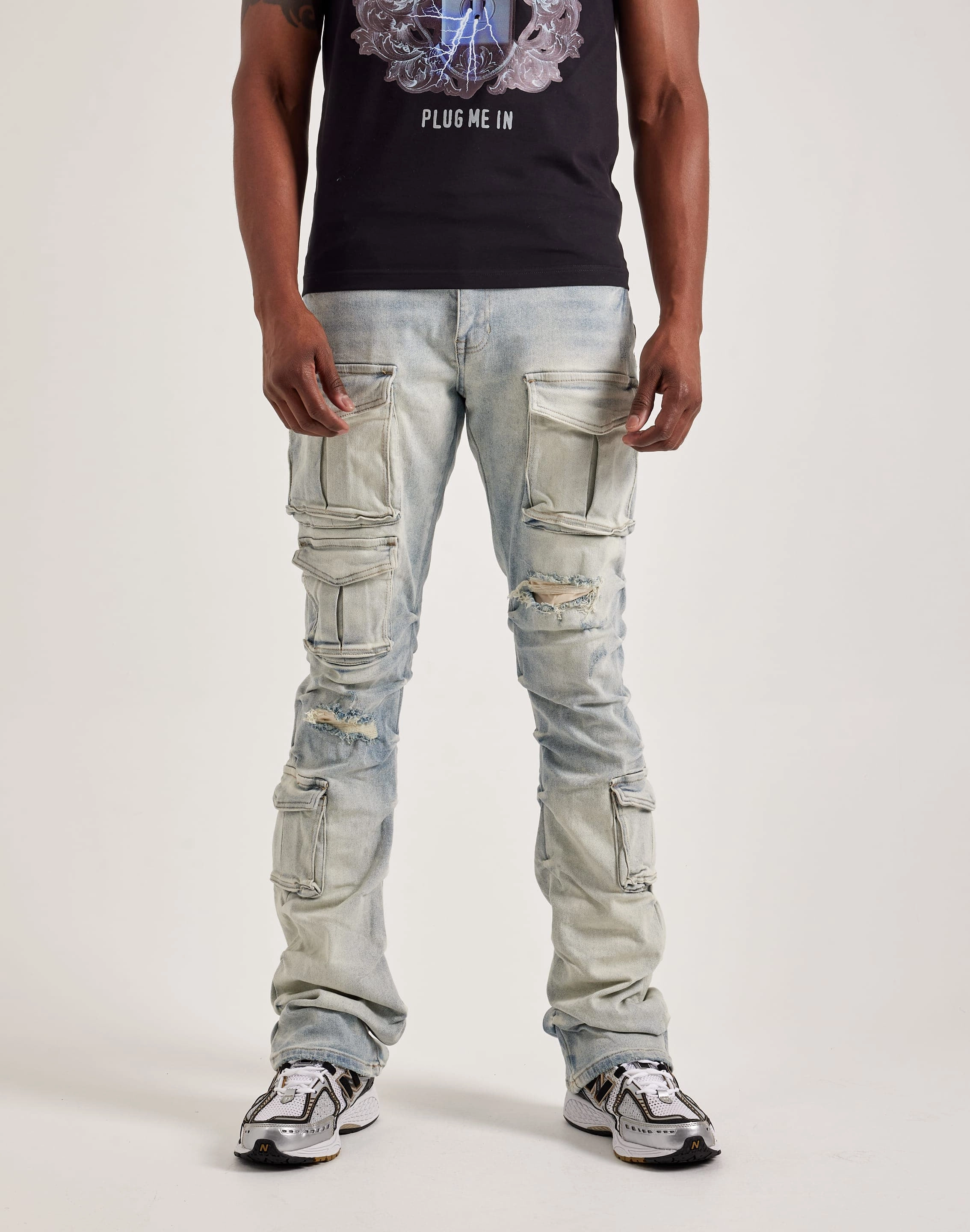 Smoke Rise Utility Pocket Stacked Flare Denim Jeans Everyday wear Fashion models