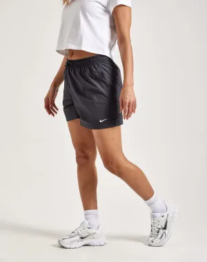 Street fashion Nike Sportswear Classic Woven Shorts Fashion inspiration