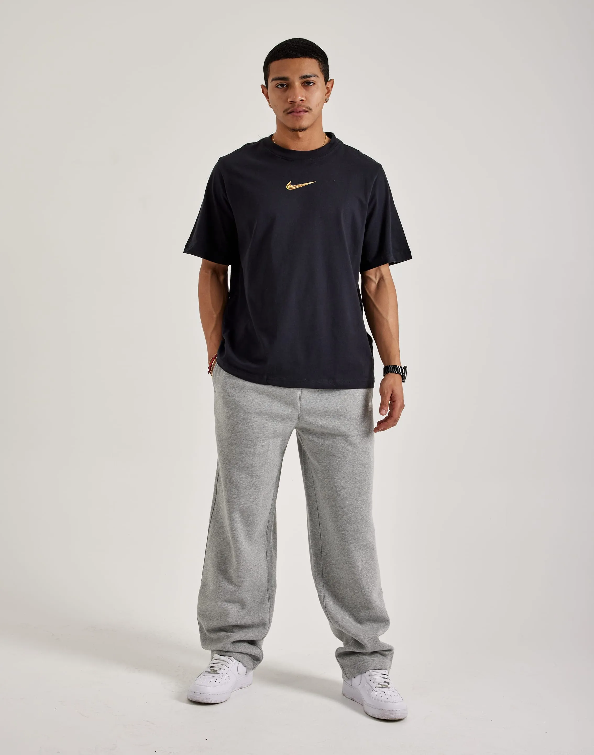 Stylish products Nike Club Fleece Bungee Pants