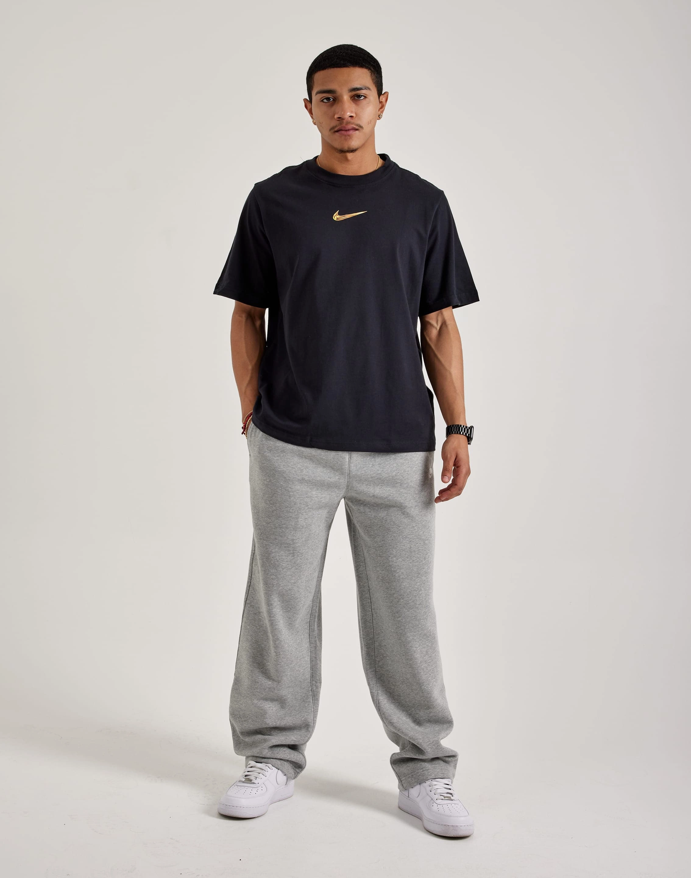 Stylish products Nike Club Fleece Bungee Pants