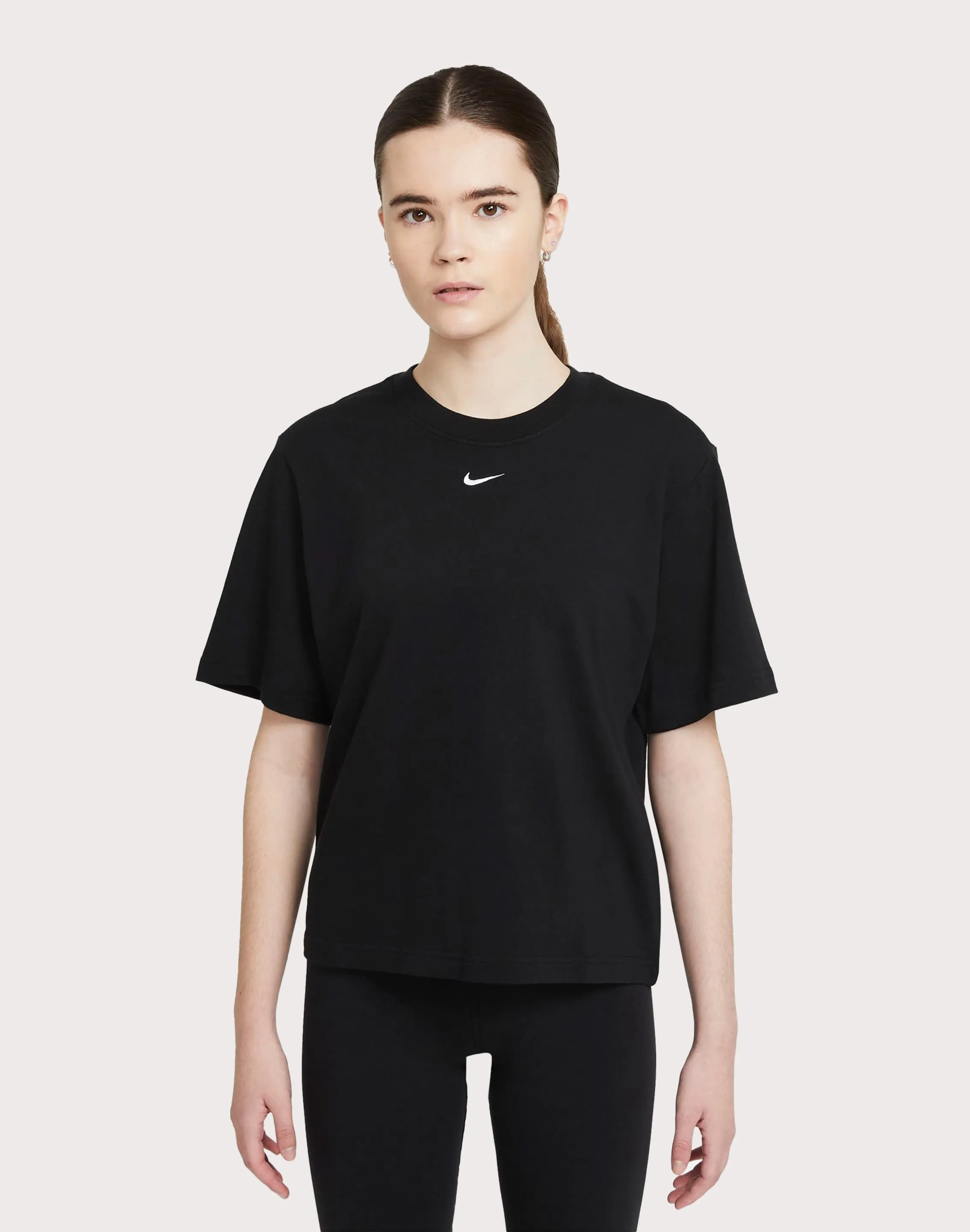 Fashion care (washing, ironing, etc.) Nike Sportswear Essentials Boxy Tee Organic fashion products