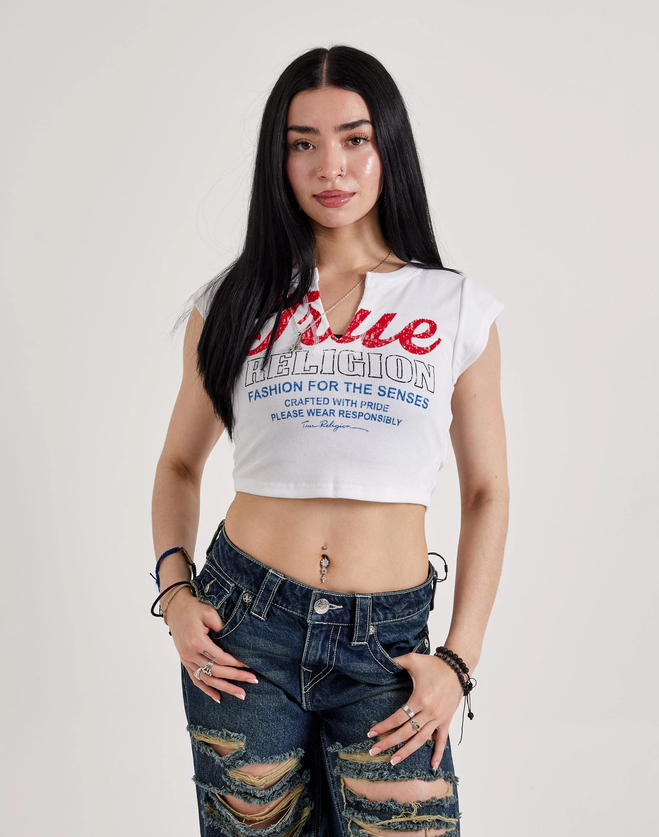 True Religion Retro Logo V-Notch Tee Fashion customization Online fashion shopping