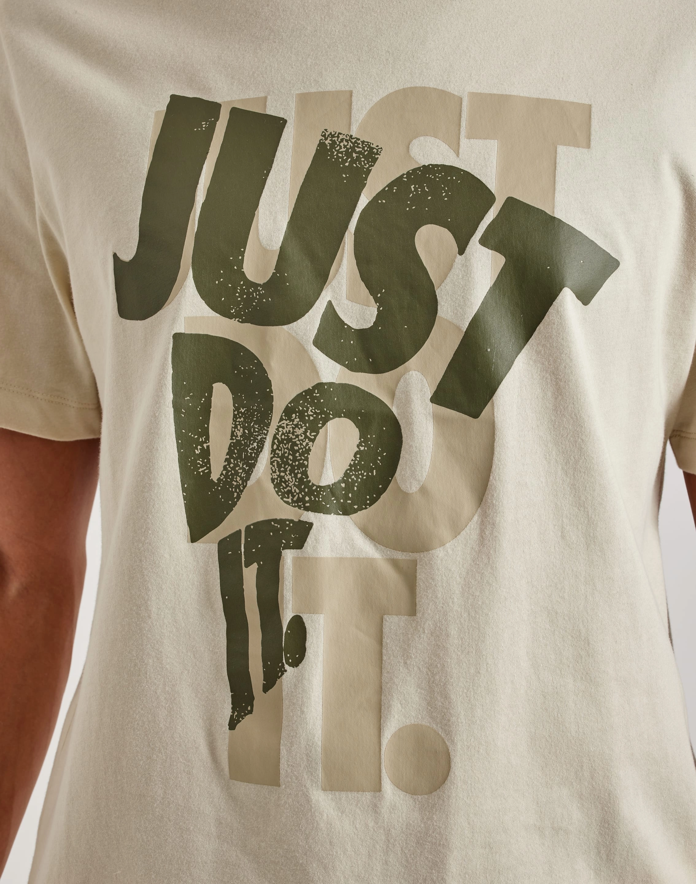 Upcycled fashion Nike Just Do It Tee