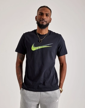 Upcycled fashion Nike Sportswear Tee Smart fashion (wearables)