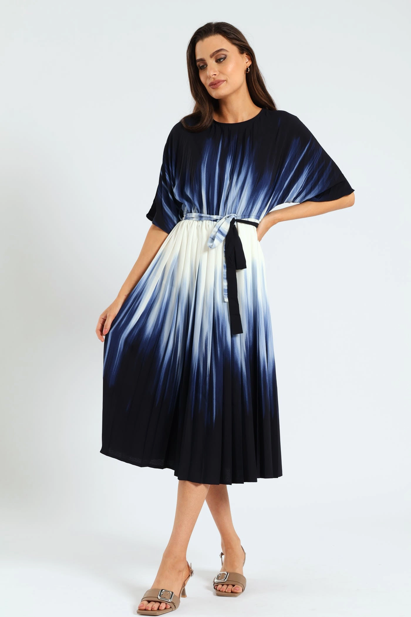Workwear options Ombre Pleated Dress - Blue Fashion customization